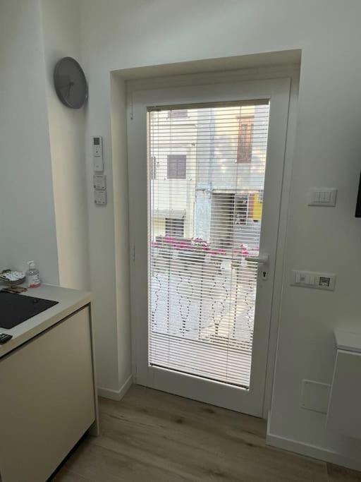 Grazioso Monolocale Appartement Milaan Buitenkant foto